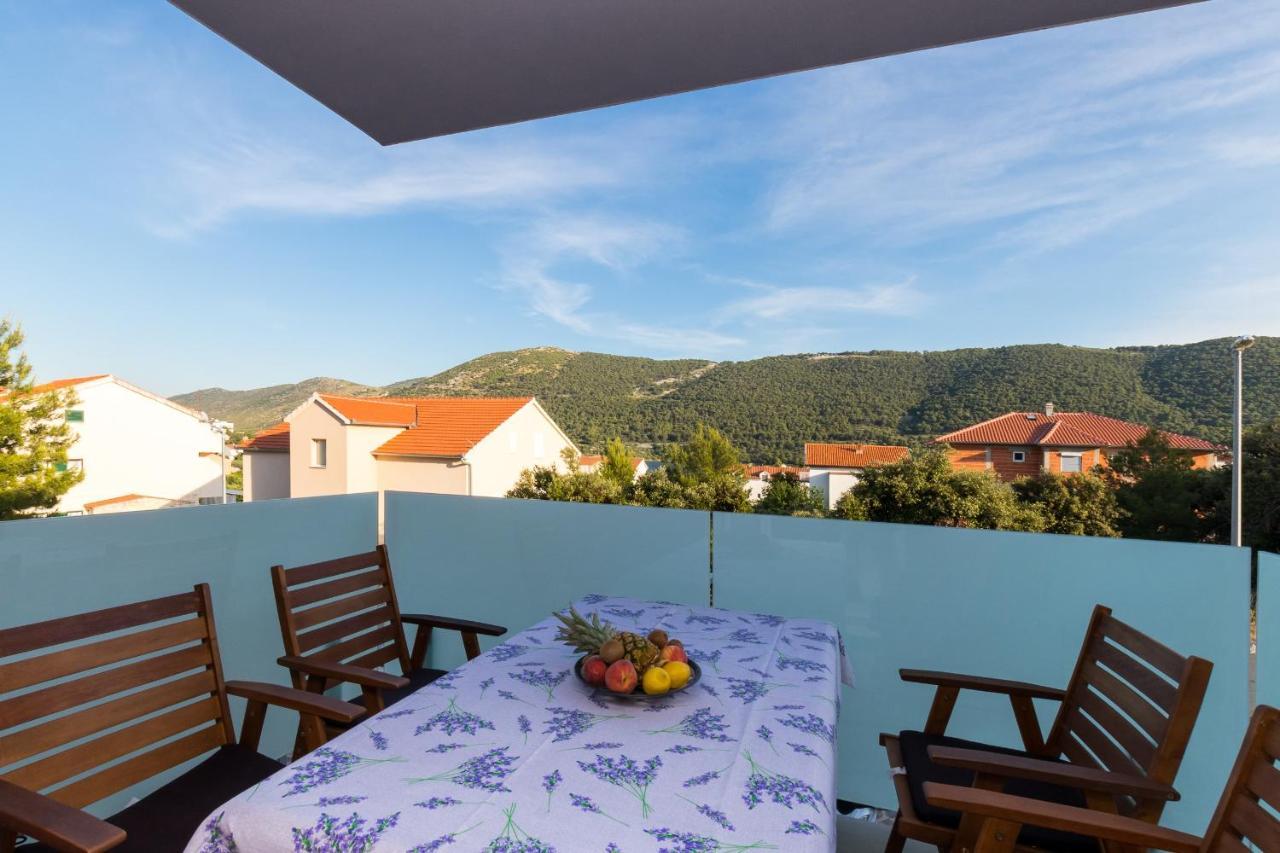Apartments And Rooms With Parking Space Grebastica, Sibenik - 17831 Exterior foto