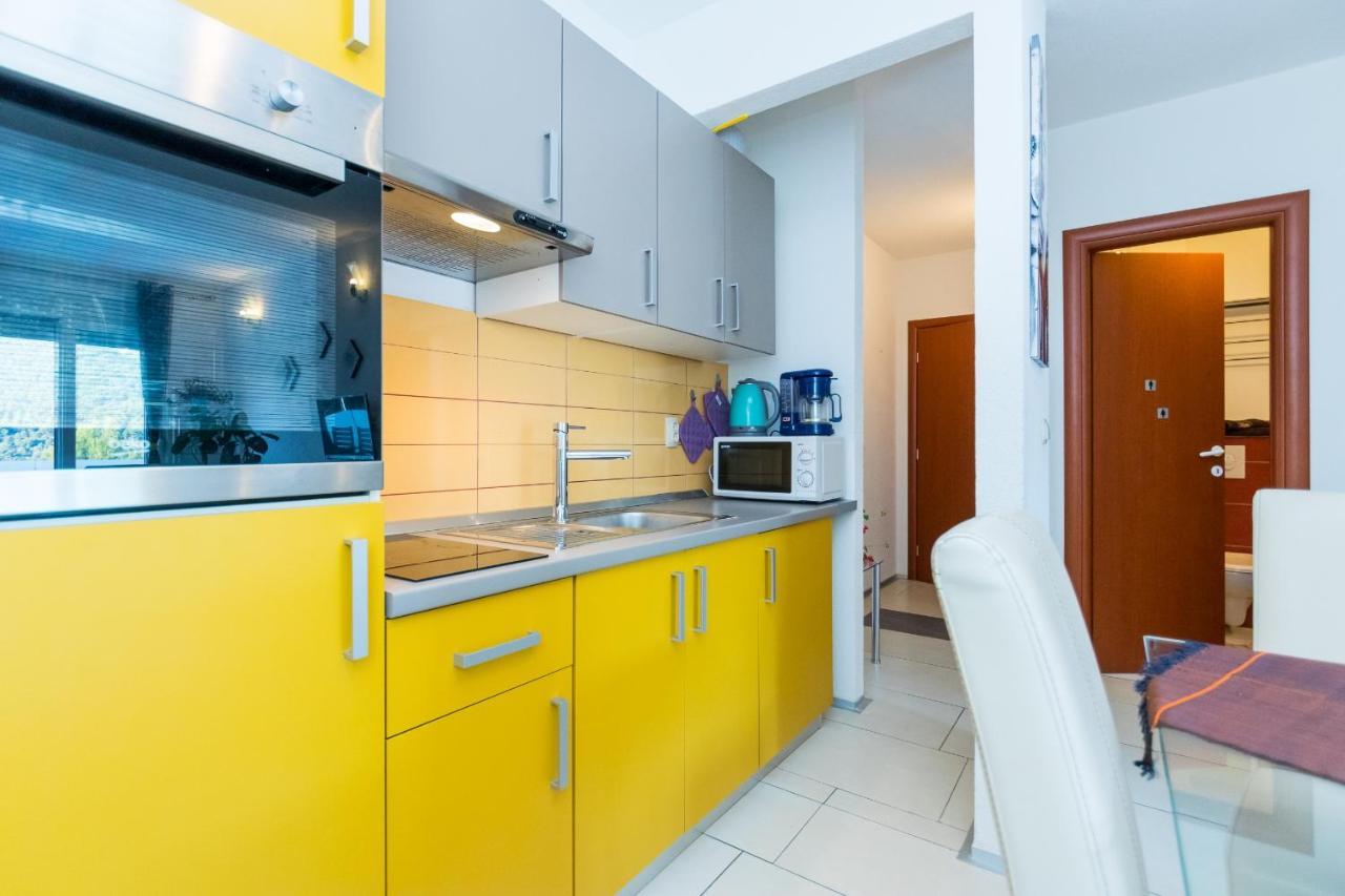Apartments And Rooms With Parking Space Grebastica, Sibenik - 17831 Exterior foto
